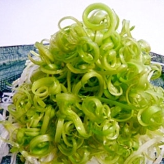 空芯菜の茎サラダ